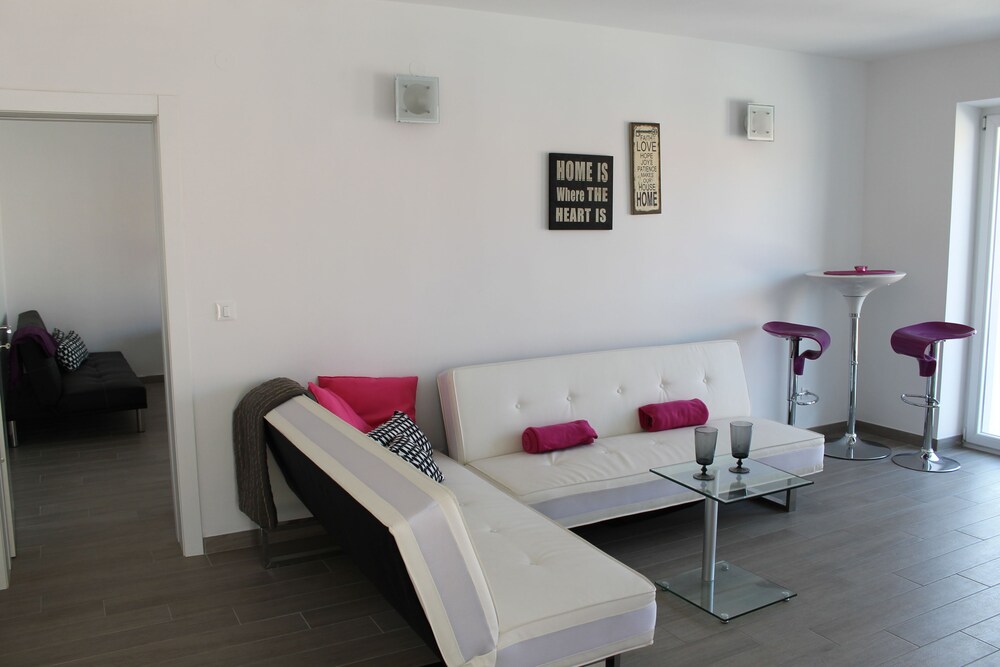 Apartments Mala