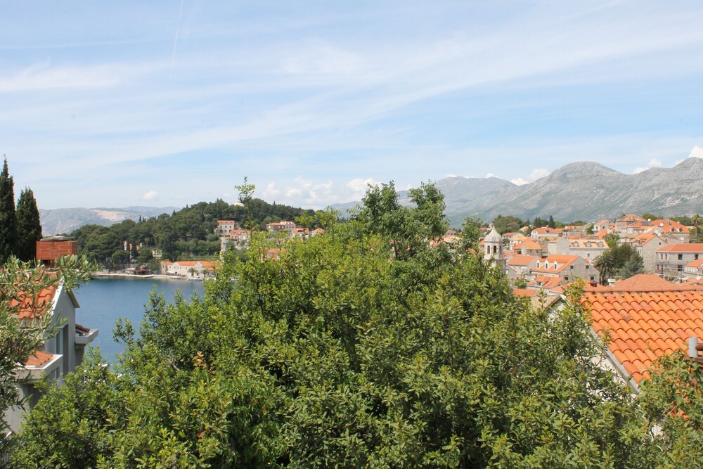 Apartments Mala