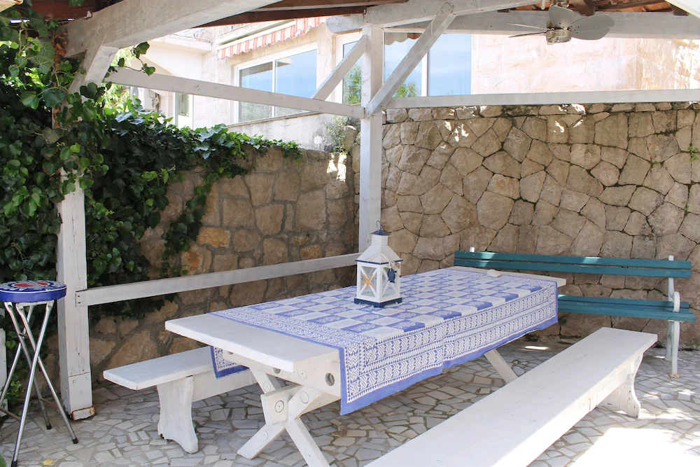 Apartments Mala