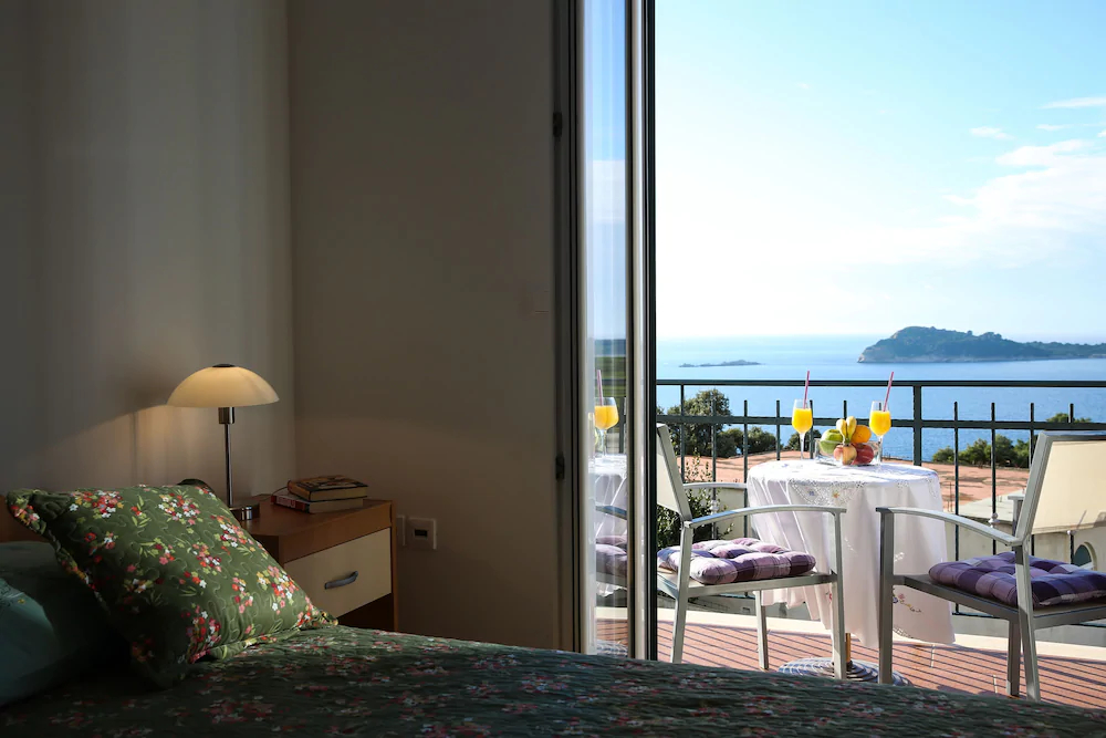Apartments Sutalo