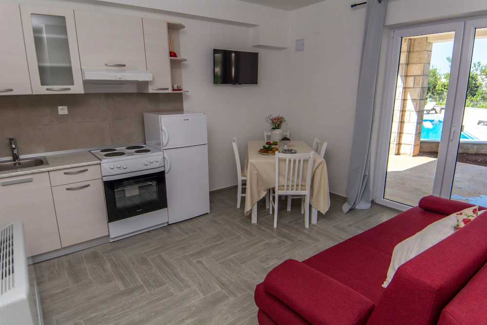 Apartments Sutalo
