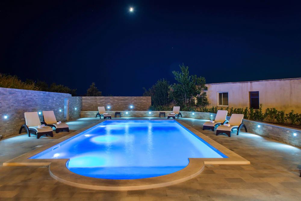 Apartments Sutalo