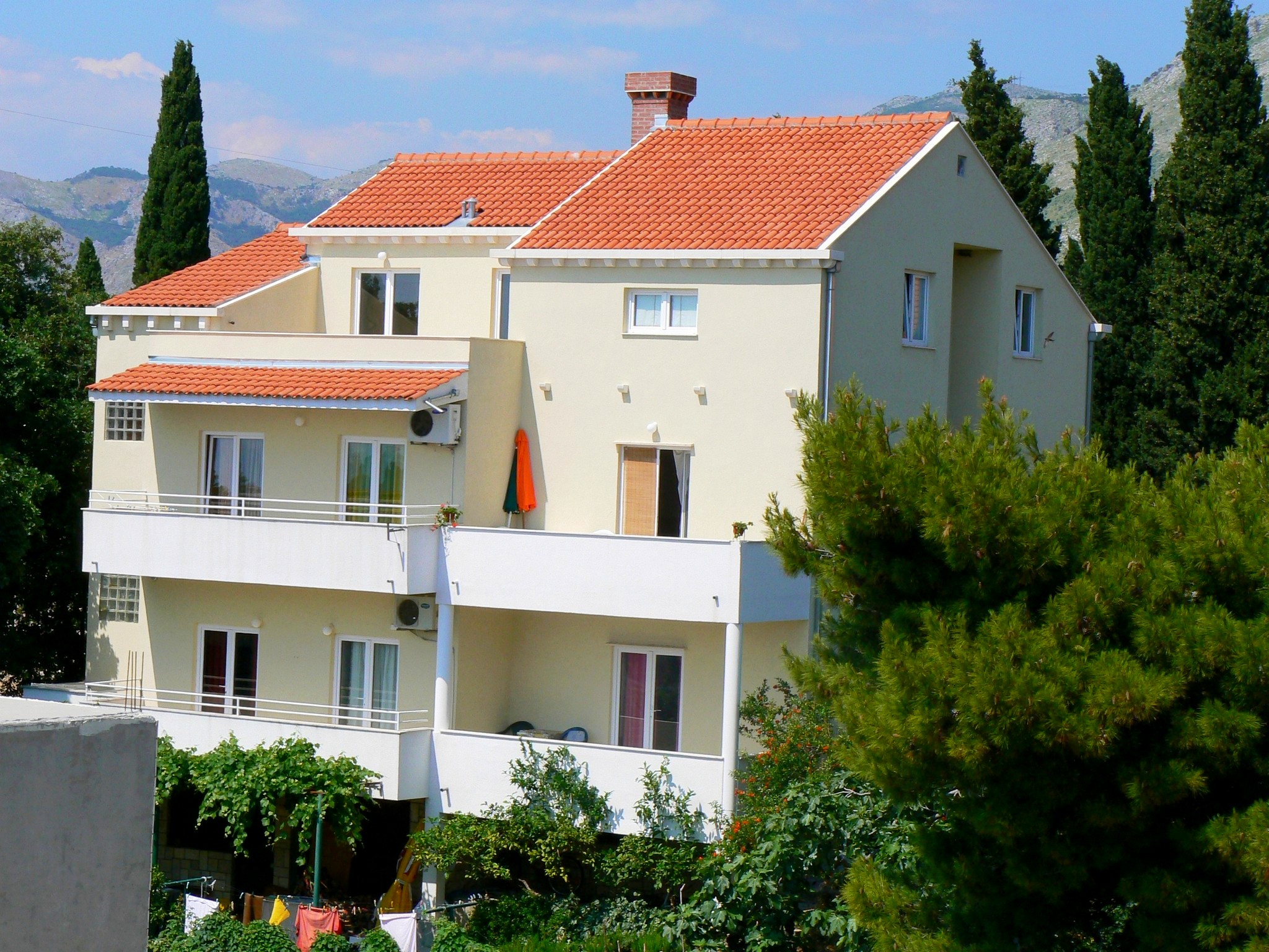 Apartments Zecevic