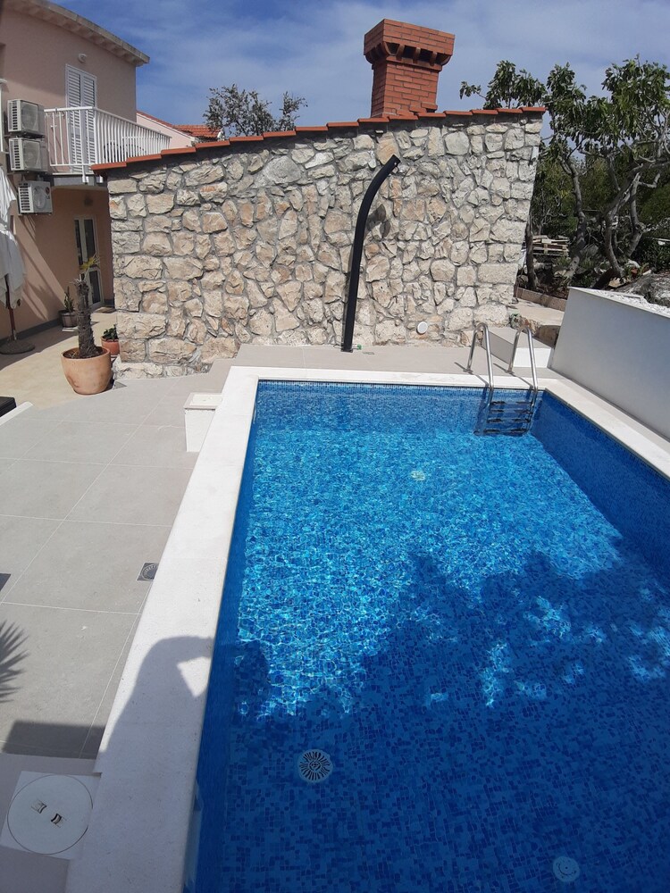 Marojica Apartments