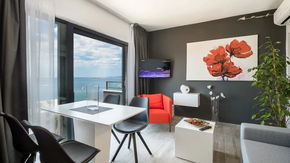 Residence Alpha Apartments
