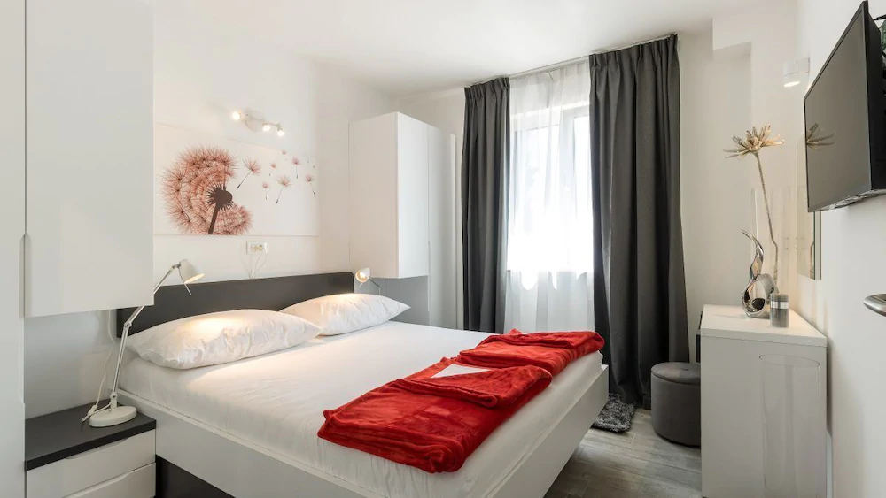 Residence Alpha Apartments