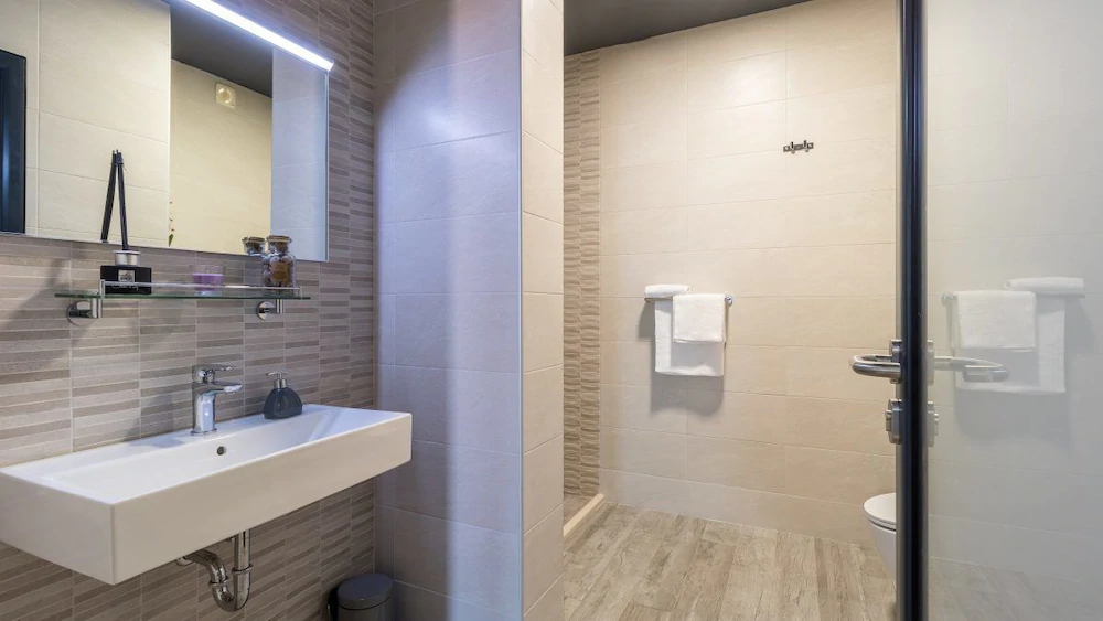 Residence Alpha Apartments