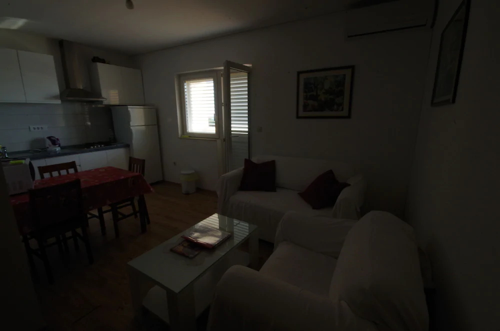 Sandra Apartments