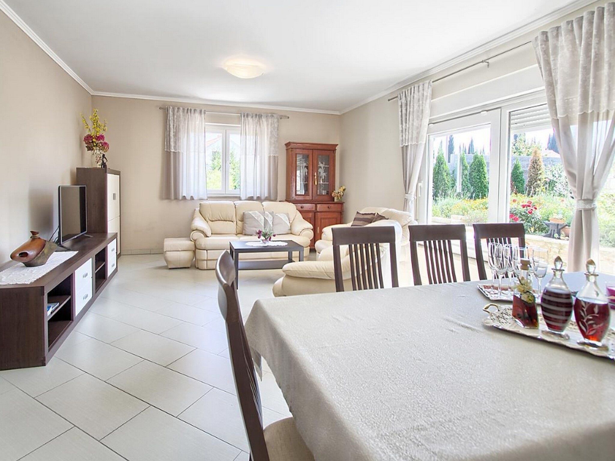 Villa Aquarius