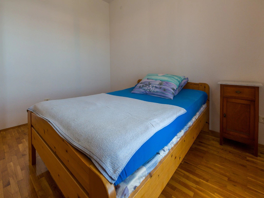 Apartment Goran