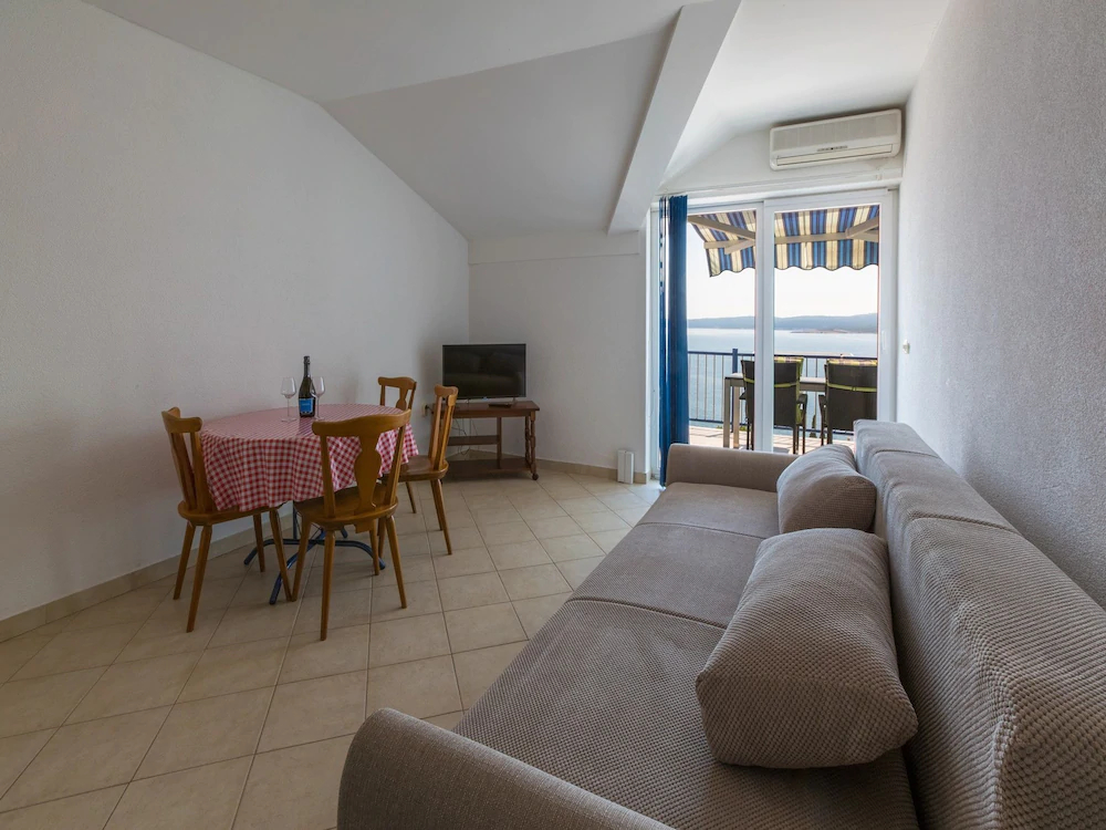 Apartment Goran