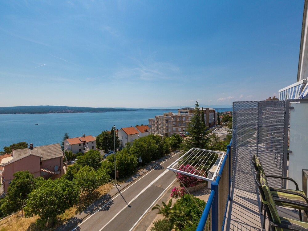 Apartment Goran