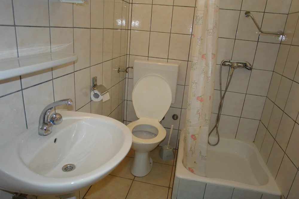 Apartment Goran