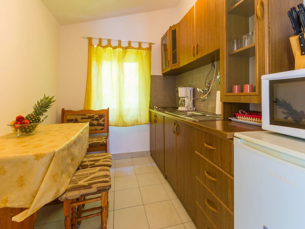 Apartments Adrasteja