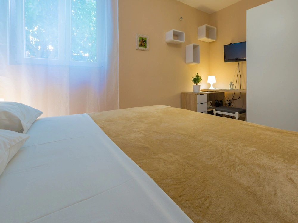 Apartments Adrasteja