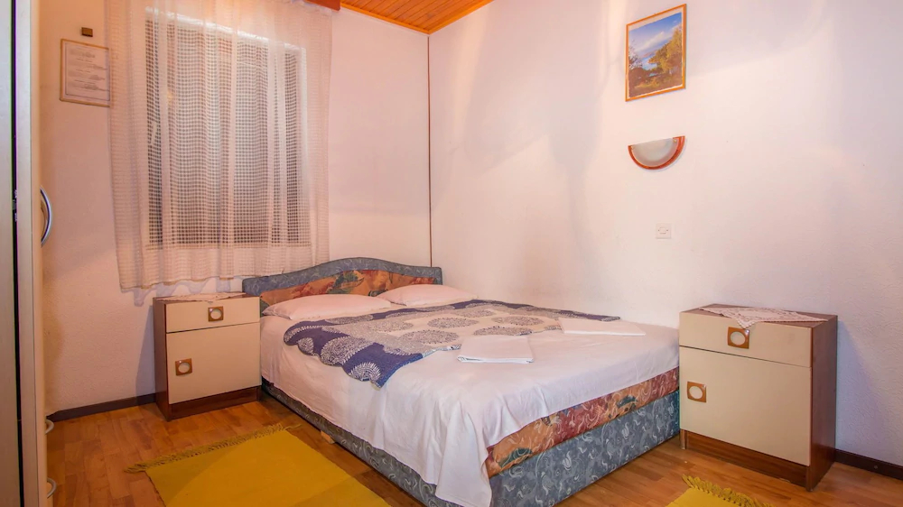 Apartments And Room Mauro