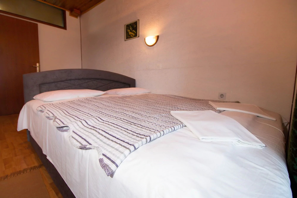 Apartments And Room Mauro