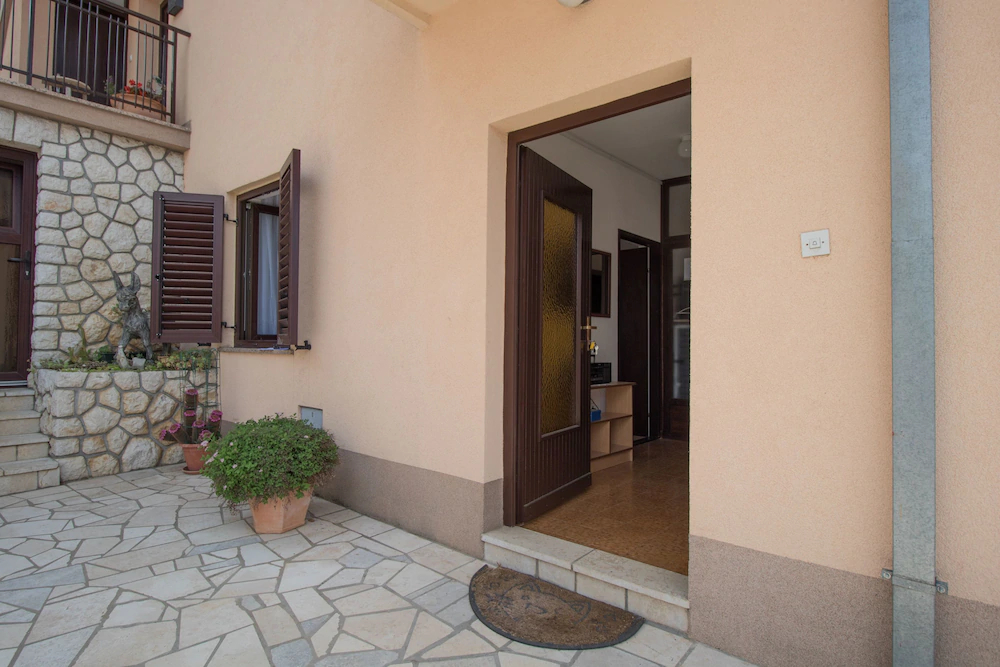 Apartments and Room Ružica