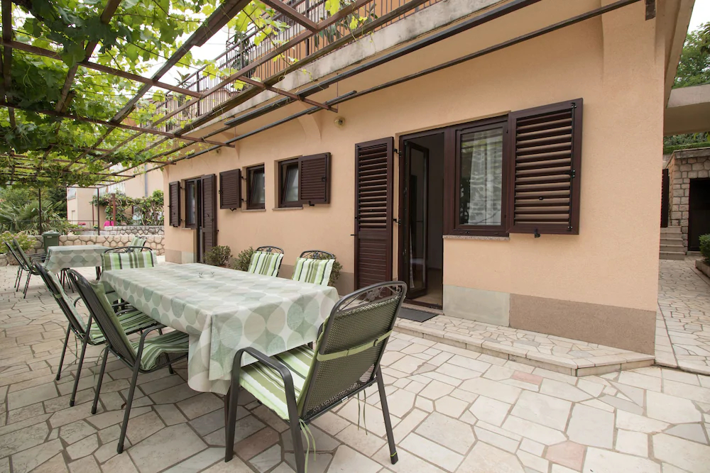 Apartments and Room Ružica