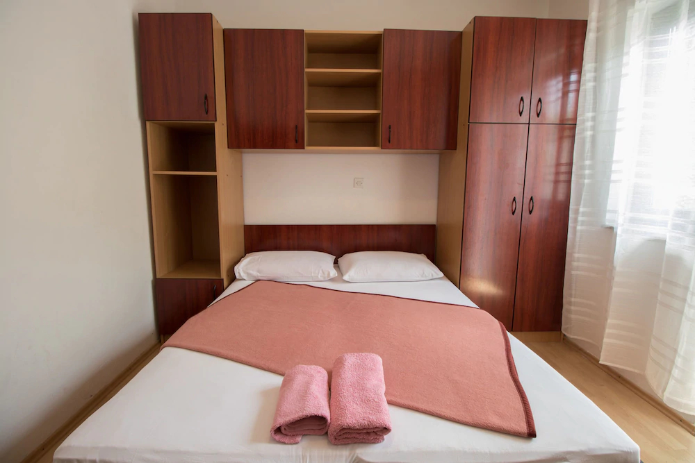 Apartments and Room Ružica