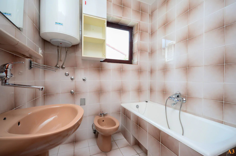 Apartments And Rooms Jaka