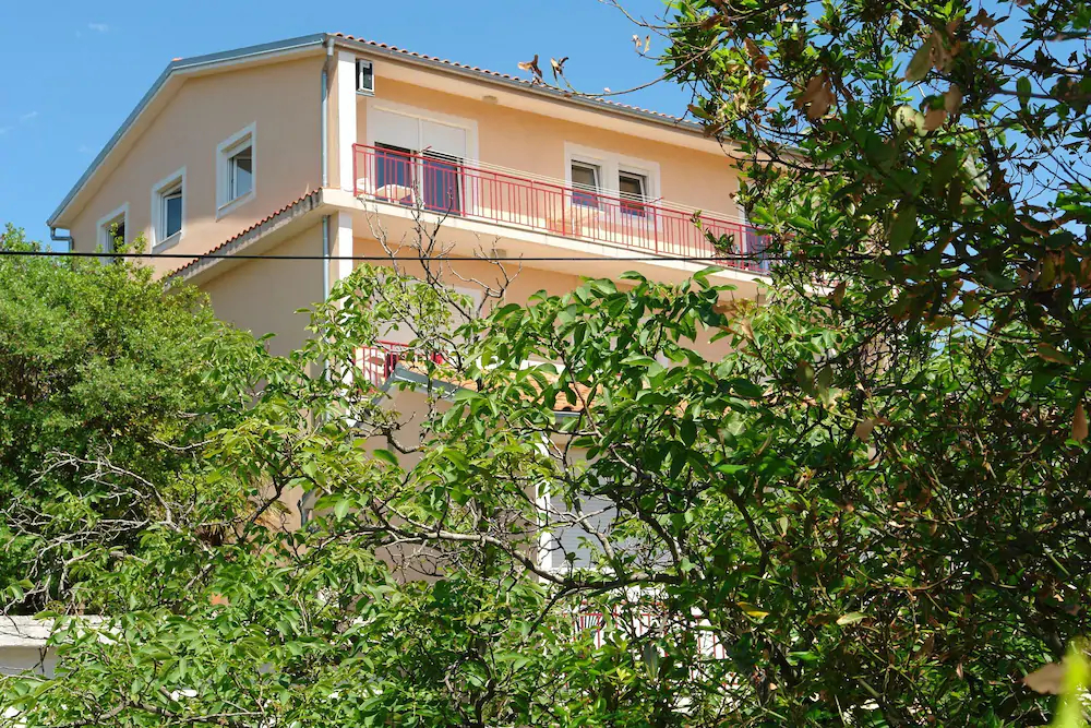 Apartments Ani