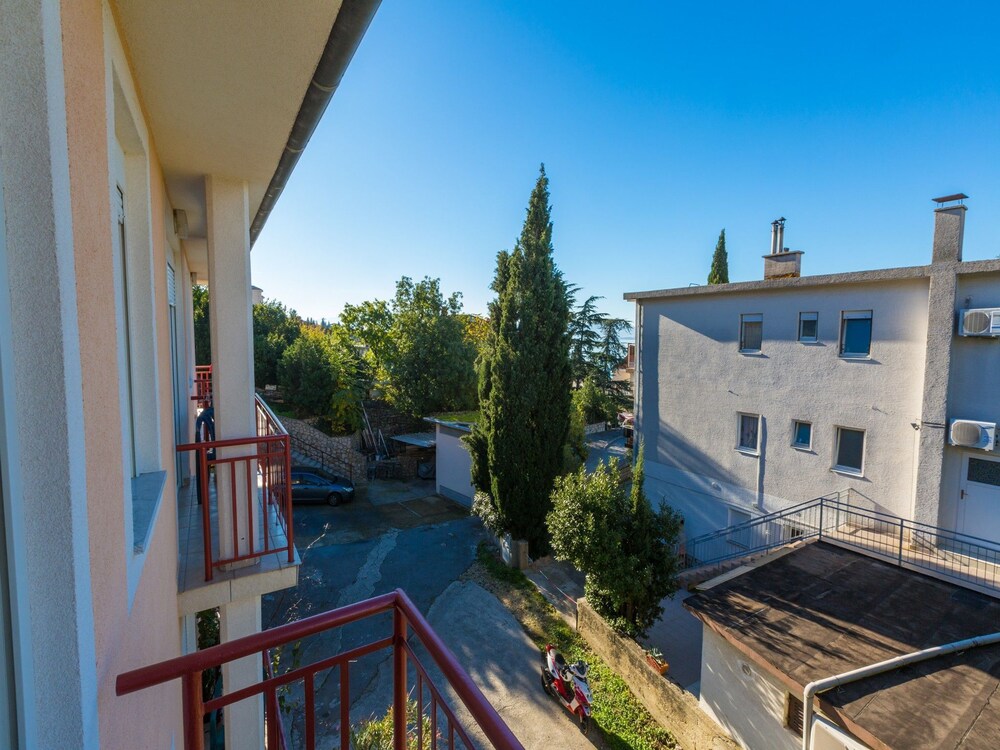 Apartments Ani