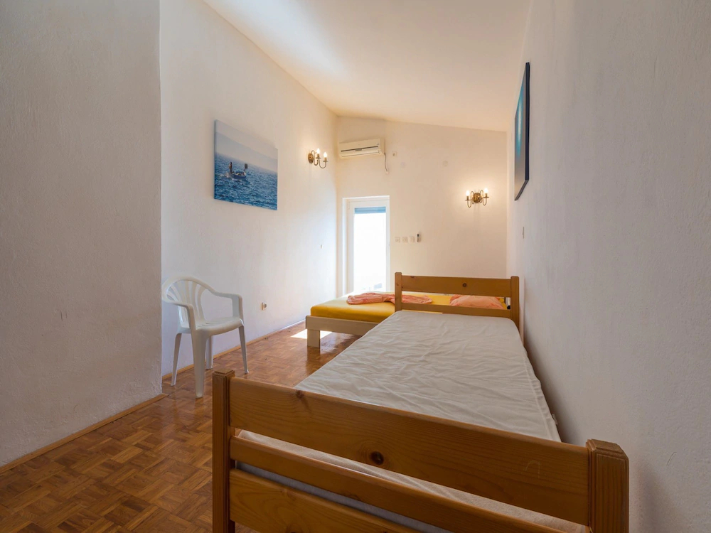 Apartments Antuno