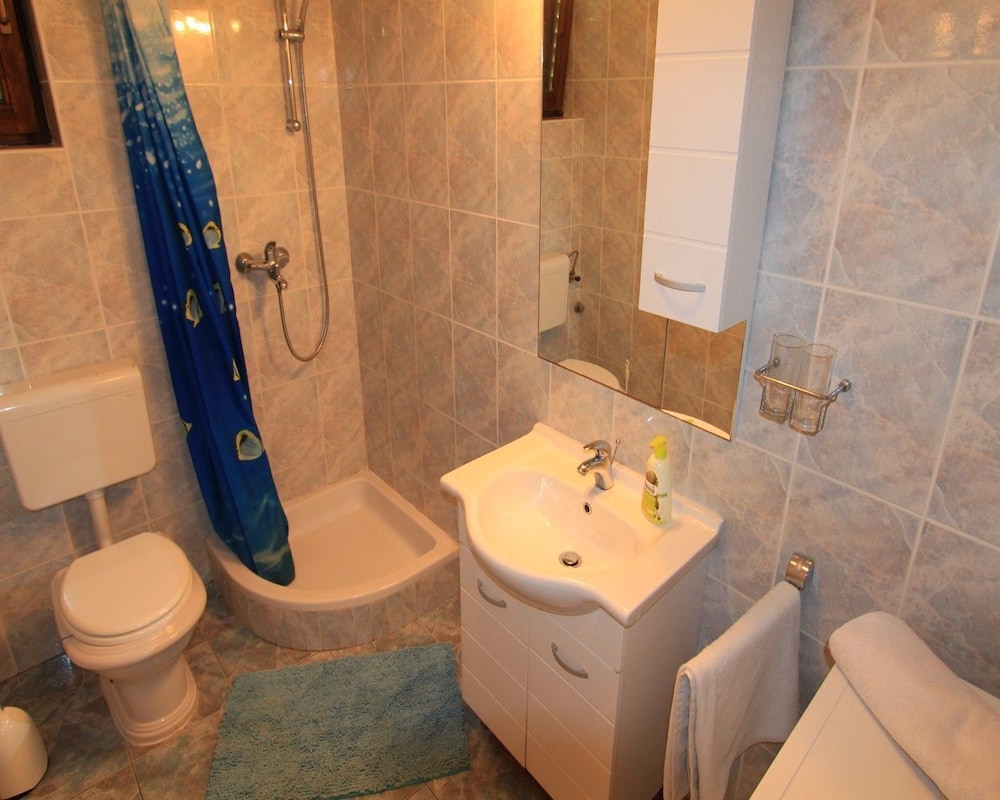 Apartments Bartulin