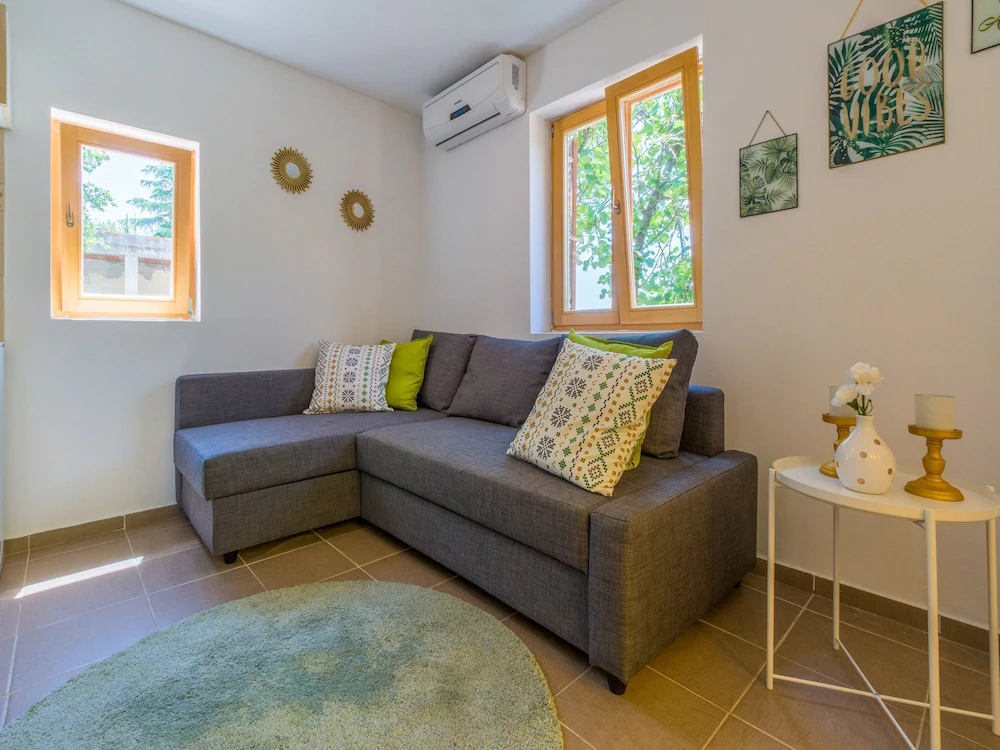 Apartments Bartulin