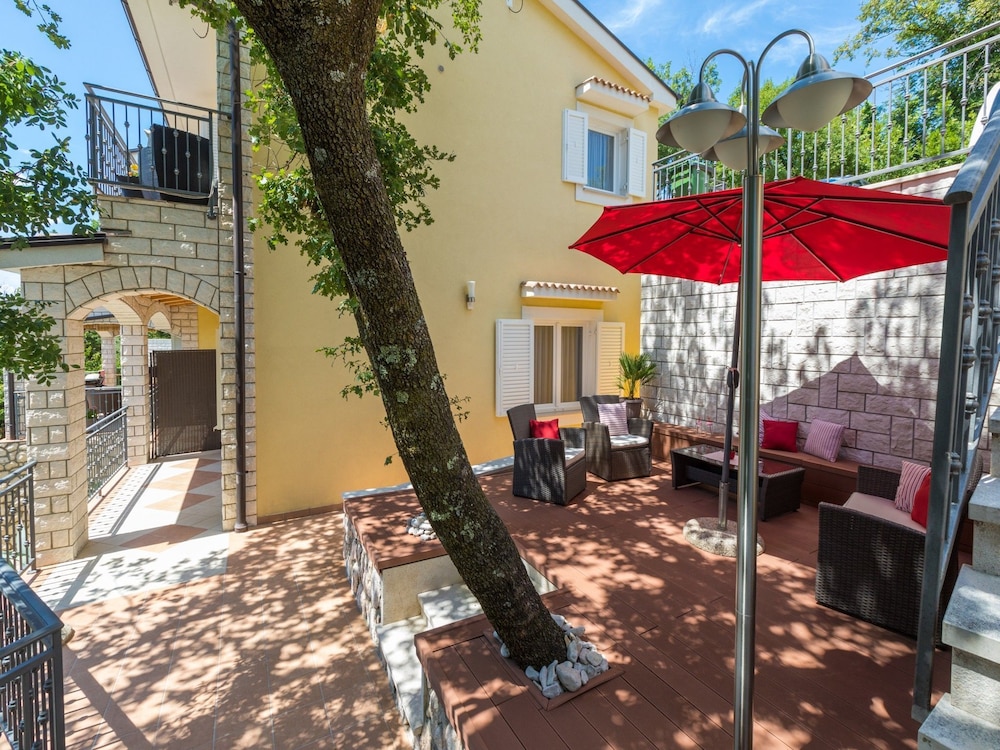 Apartments Franco
