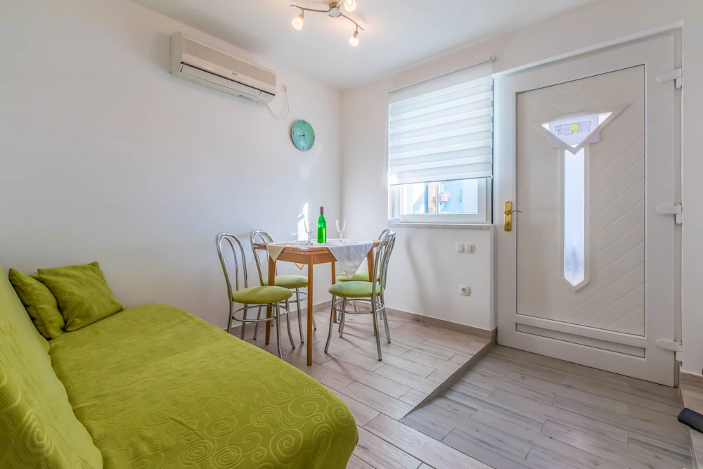 Apartments Frutis