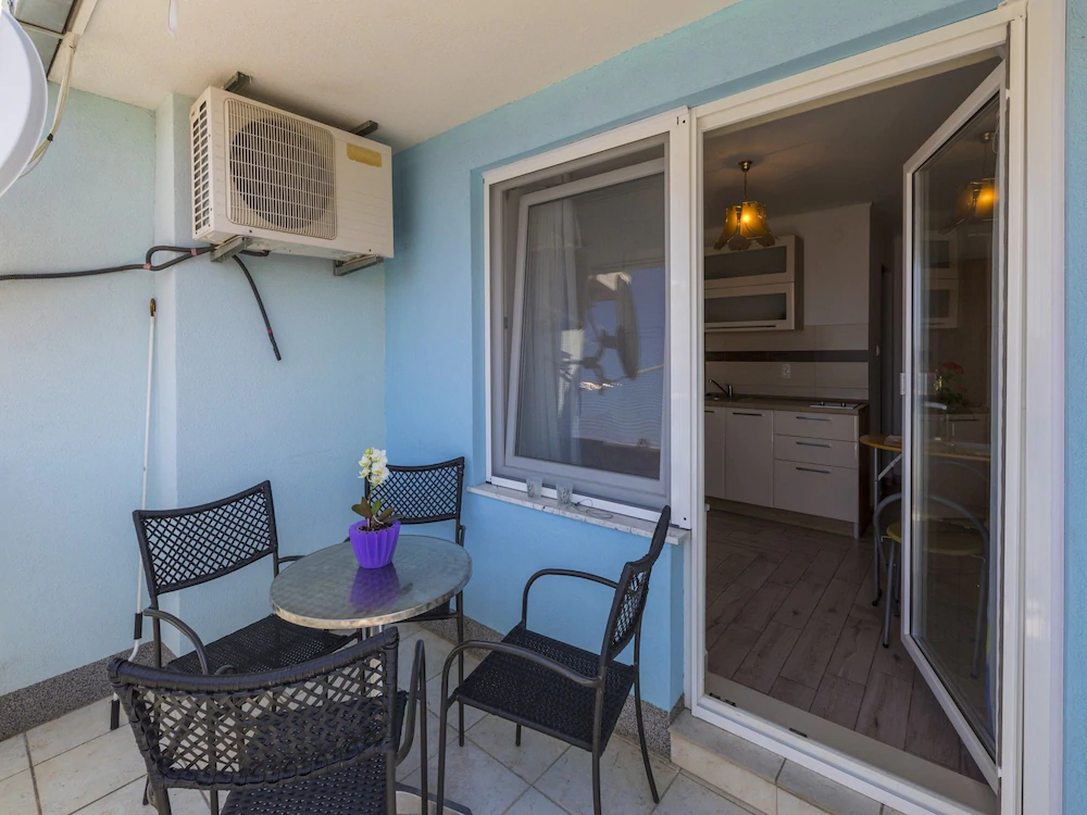 Apartments Frutis