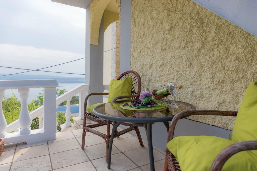 Apartments Geza