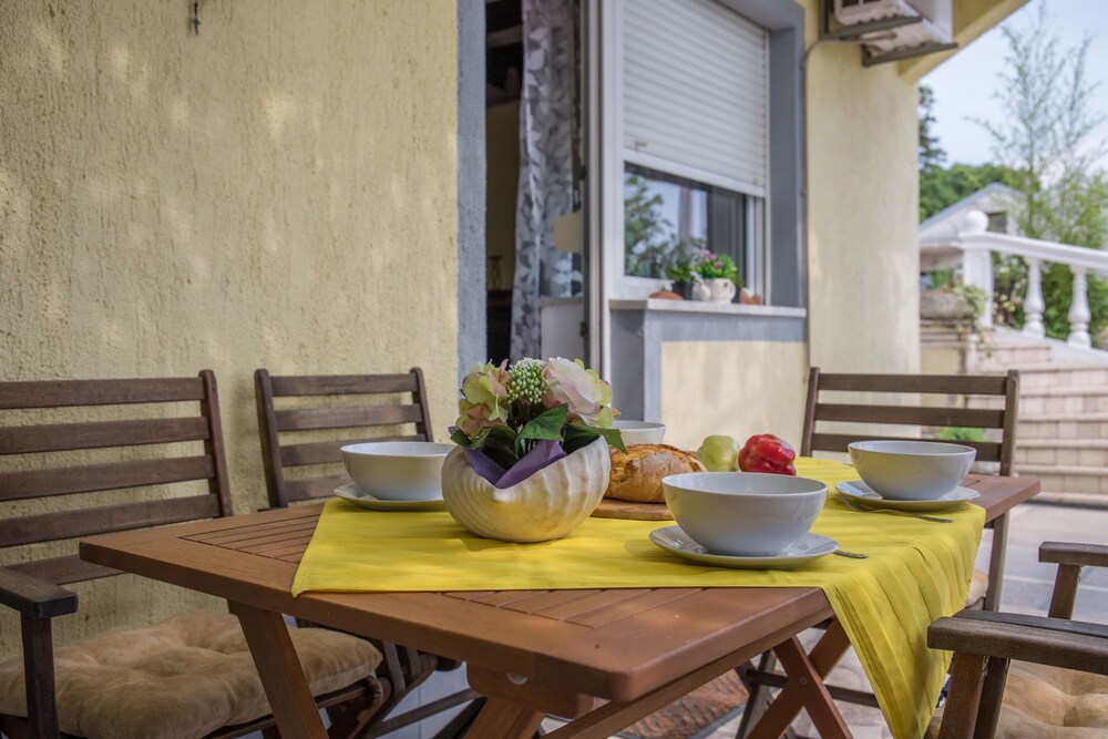 Apartments Geza