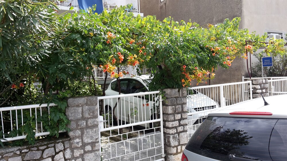 Apartments Jasminka