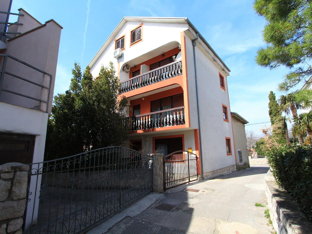 Apartments Lazar