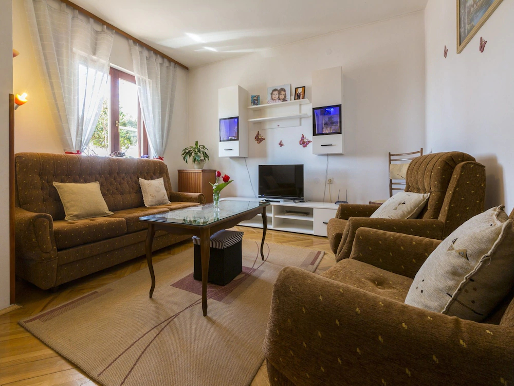 Apartments Lilin