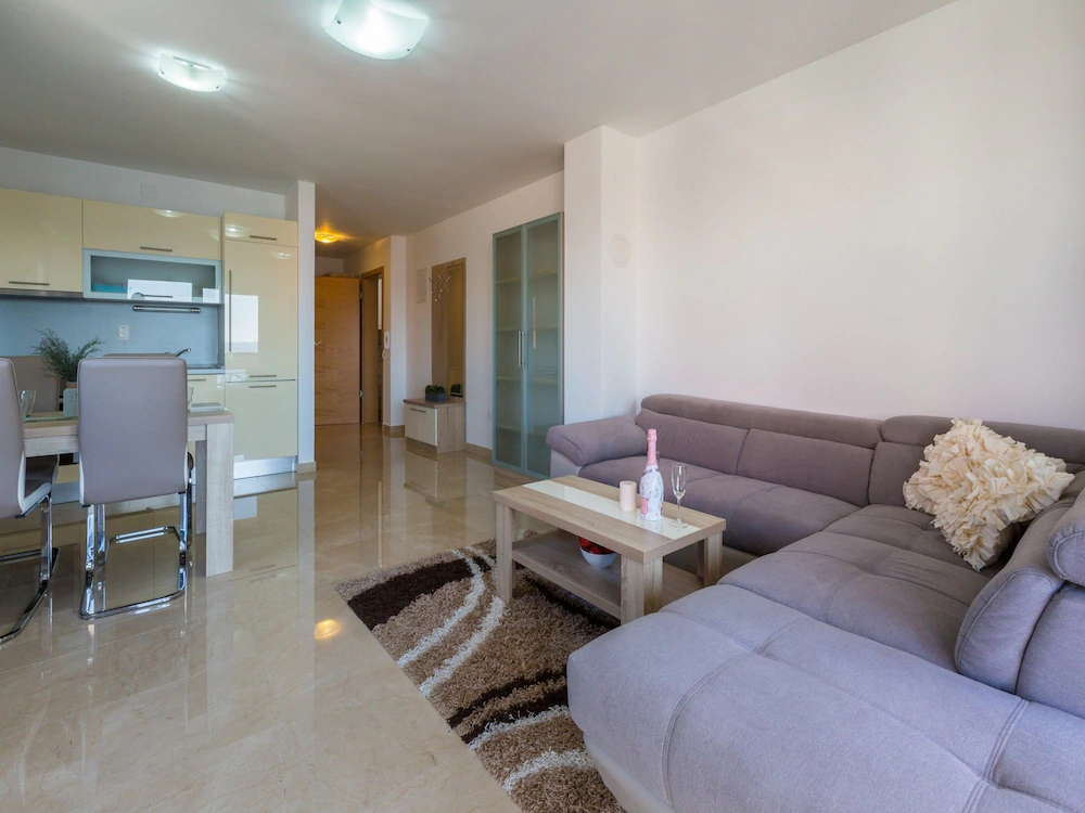 Apartments Livaja