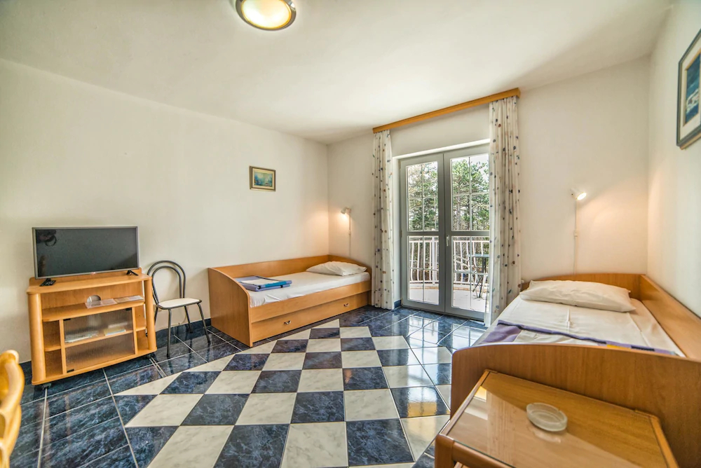 Apartments Ljiljana