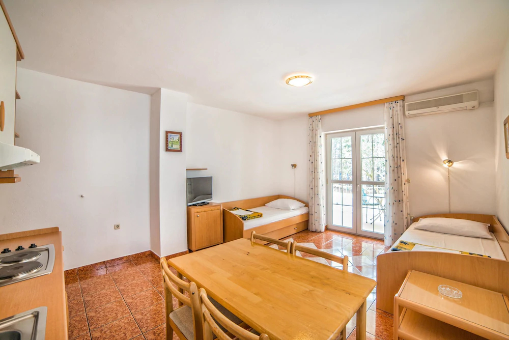 Apartments Ljiljana