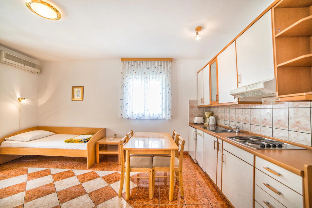 Apartments Ljiljana