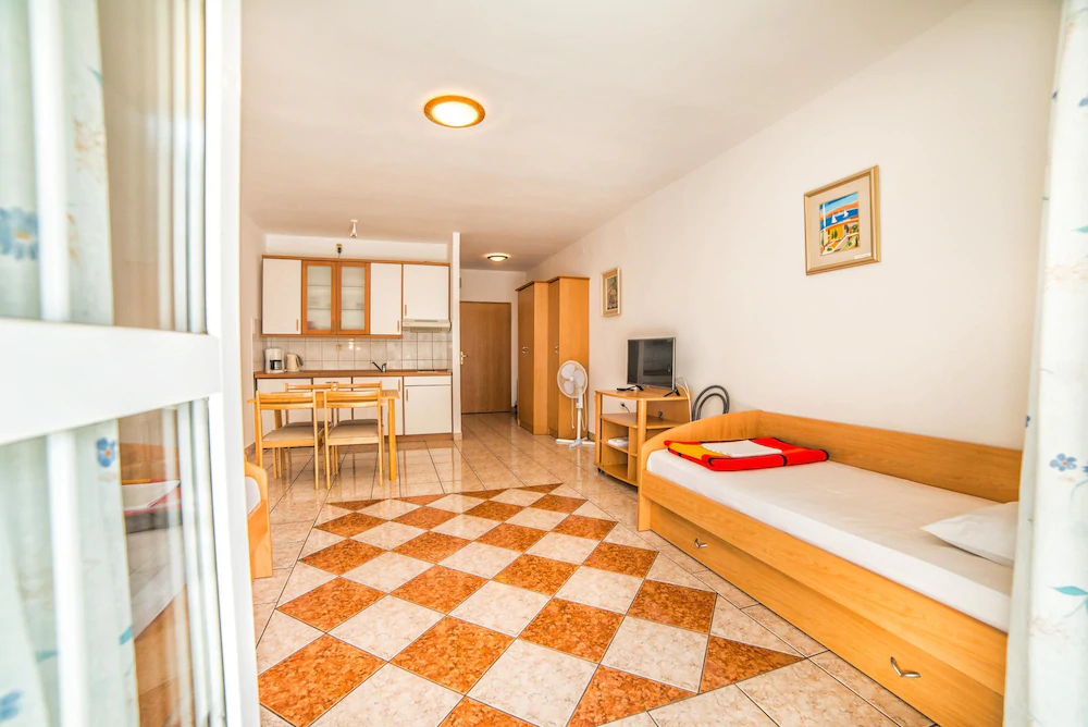 Apartments Ljiljana