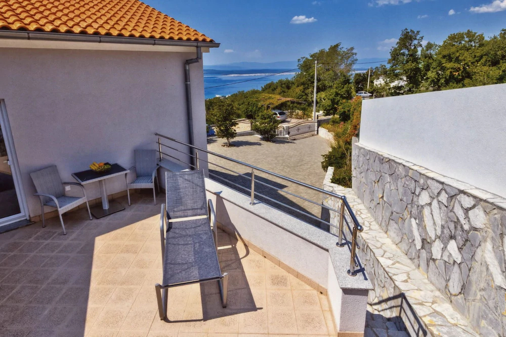 Apartments Manoy
