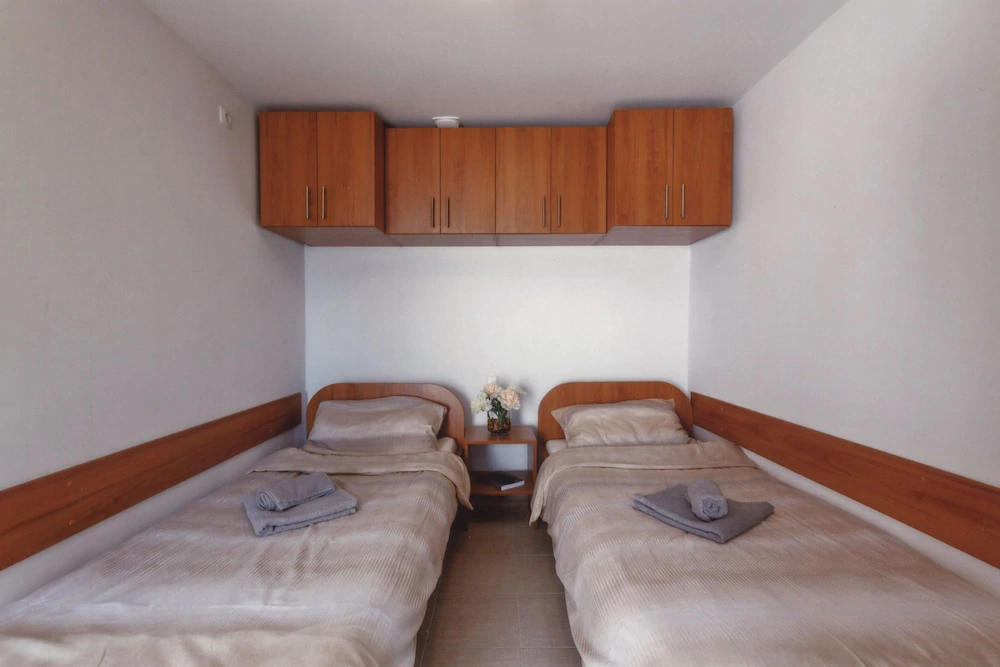 Apartments Manoy