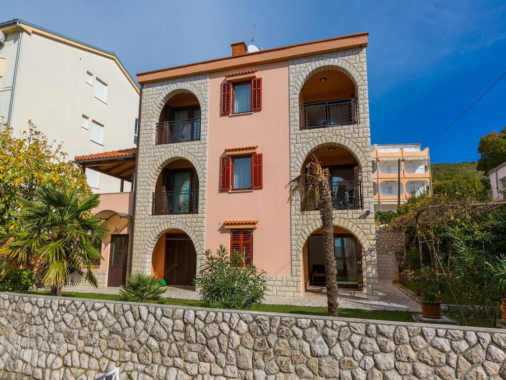 Apartments Mara