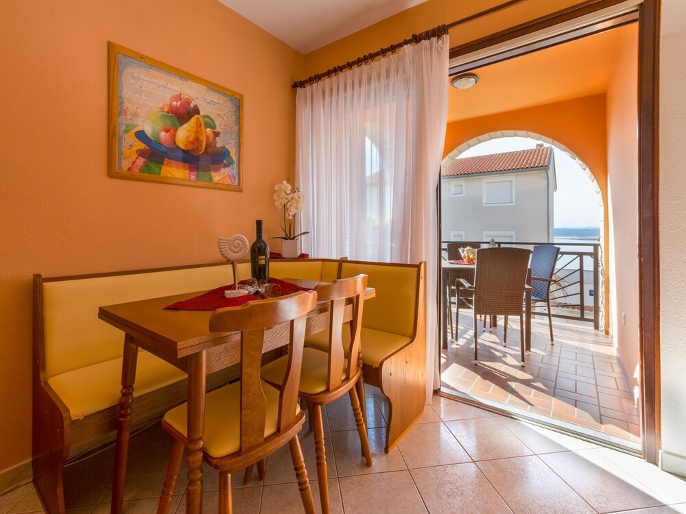 Apartments Mara