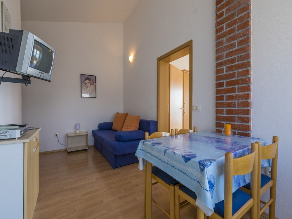 Apartments Maro