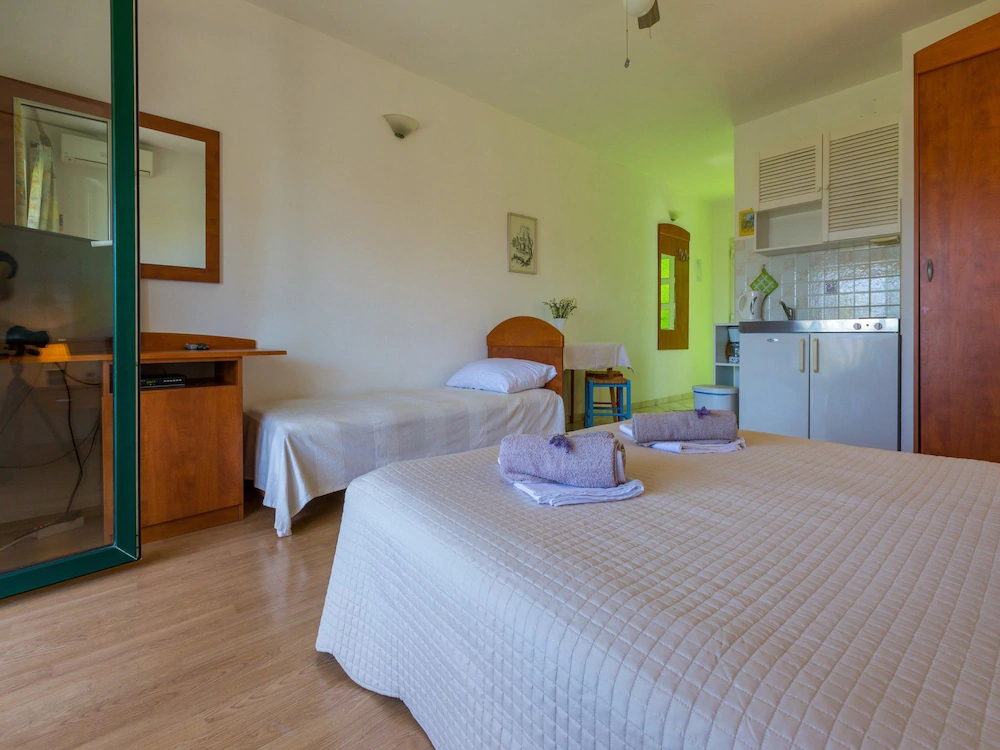 Apartments Neno