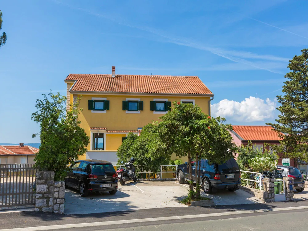 Apartments Neno